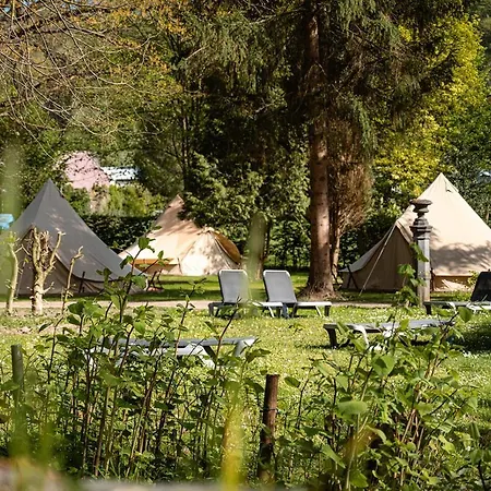 Tipi Tent Aan De Oever De Ambleve *