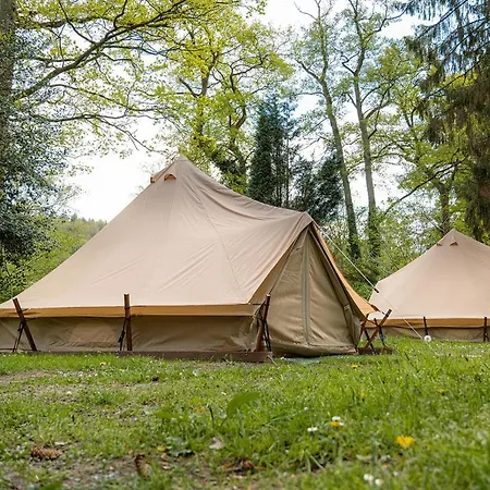 Tipi Tent Aan De Oever De Ambleve 豪华帐篷 艾韦