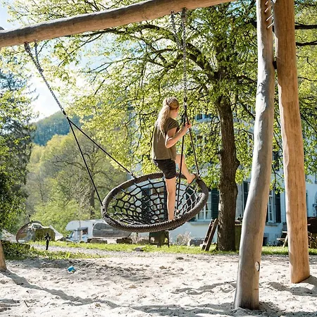 豪华帐篷 Tipi Tent Aan De Oever De Ambleve 艾韦