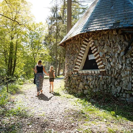 豪华帐篷 Tipi Tent Aan De Oever De Ambleve 艾韦